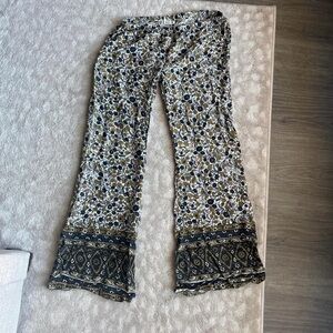 Billabong Floral Patterned Pants